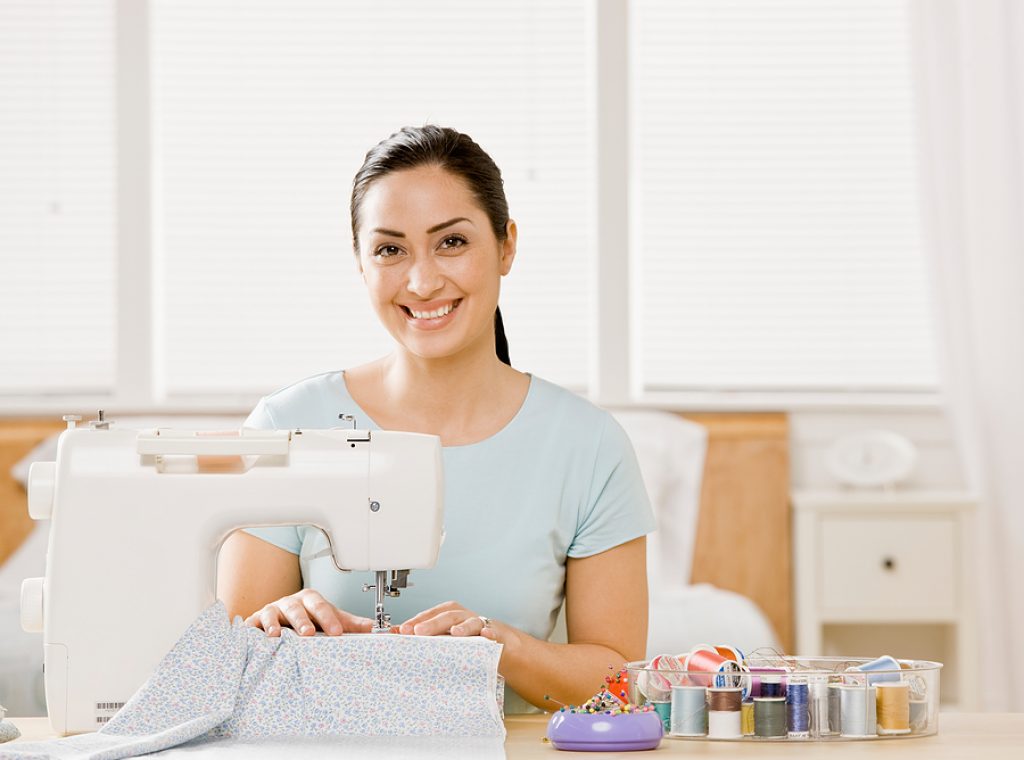 Best Sewing Machine for Making Clothes