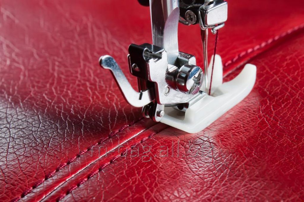4 Best Industrial Sewing Machines for Commercial Grade Projects