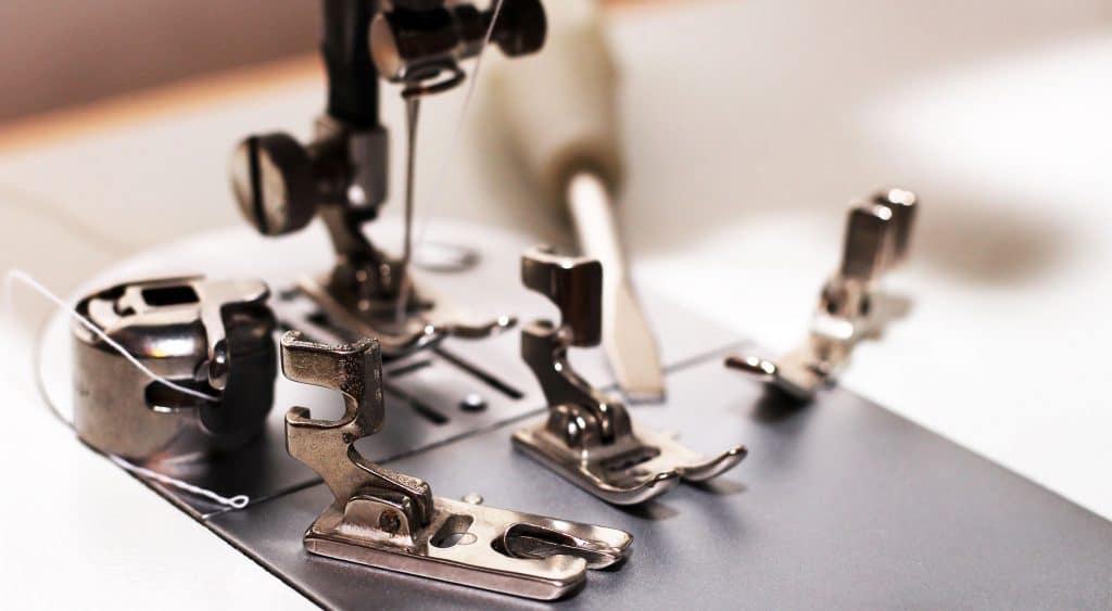 7 Best Sewing Machines for Leather and Other Heavy-Duty Fabrics (Fall 2022)