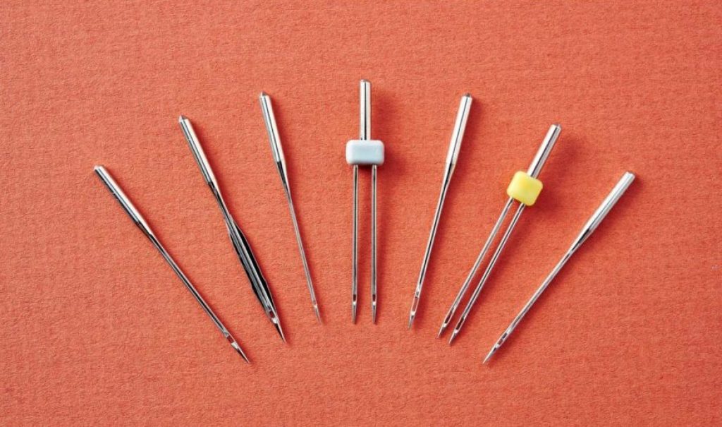 8 Best Sewing Machine Needles - Reviews and Buying Guide (Summer 2022)
