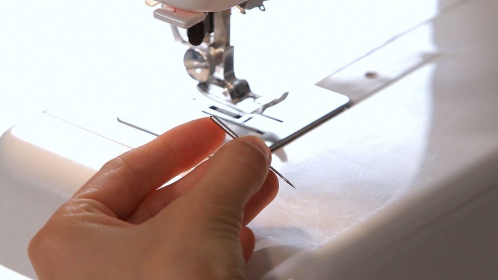 8 Best Sewing Machine Needles - Reviews and Buying Guide