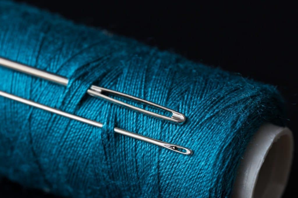 11 Best Hand Sewing Needles for Quick Repairs or More Complicated Projects (Summer 2022)