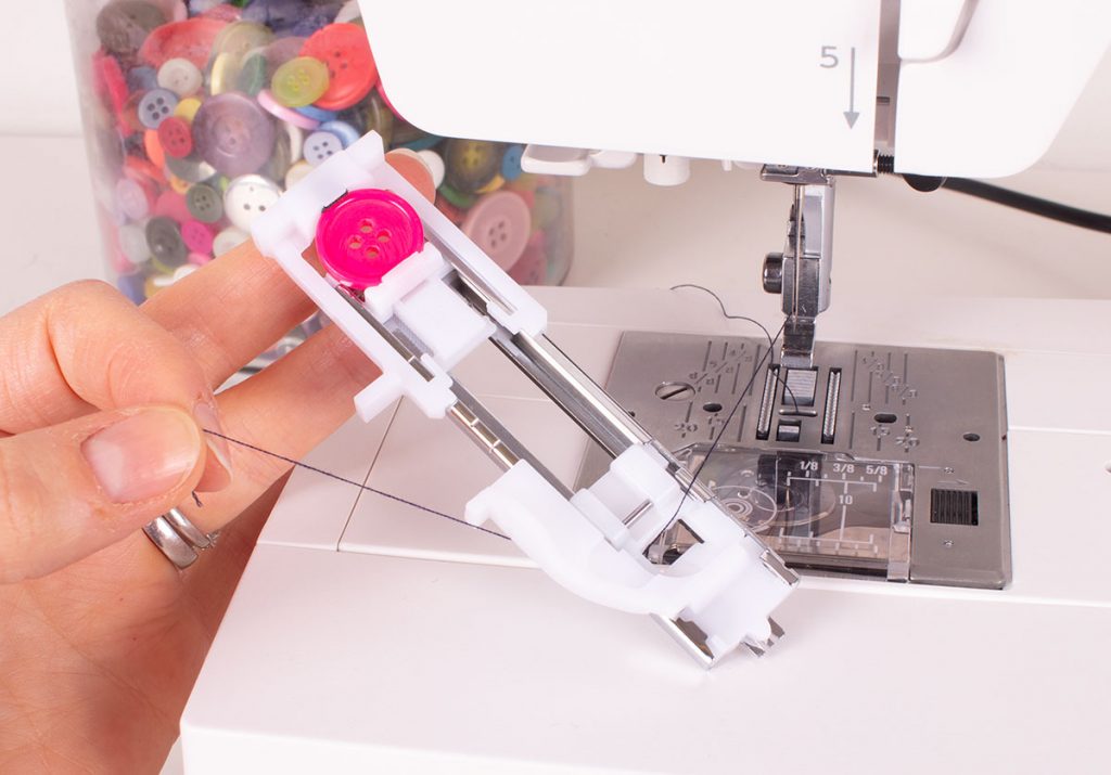 5 Best Sewing Machines for Buttonholes Done Just Right (Summer 2022)
