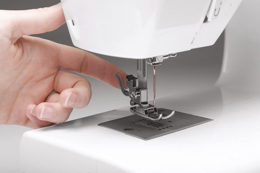 5 Best Sewing Machines for Monogramming - Reviews and Buying Guide