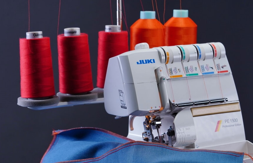 5 Best Serger Threads - Your Finishing Touch for Perfect Sewing Projects (Summer 2022)