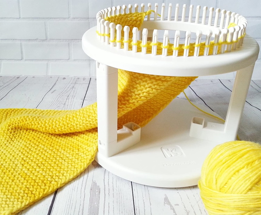 8 Best Knitting Looms - Fun and Fast Knitting for Anyone (Spring 2023)