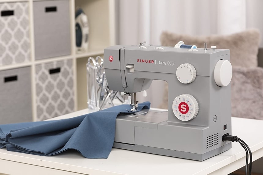 7 Best Automatic Sewing Machines - Amazing and Easy to Use Features (Winter 2023)