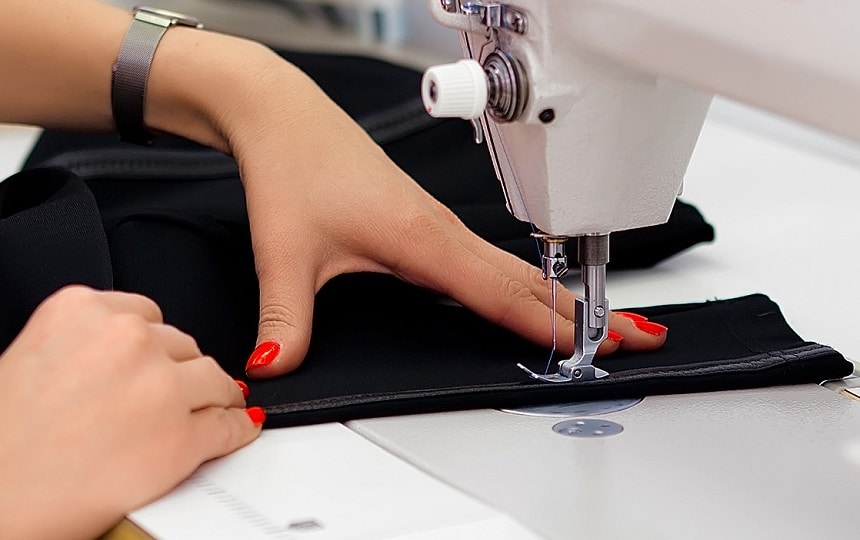 How to Use a Sewing Machine: A Guide to Start With