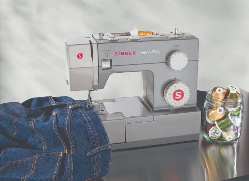 8 Best Sewing Machines for Hemming – Effortless Operation with Heavier Fabrics!