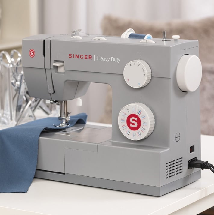 5 Best Mechanical Sewing Machines - Complete All Your Sewing Projects With Ease (Summer 2023)