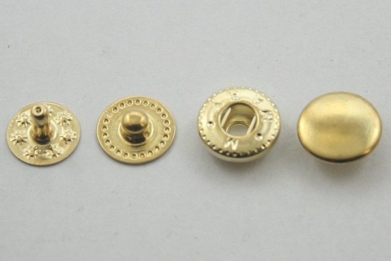Types of Buttons Comprehensive Guide [Upd. 2023]