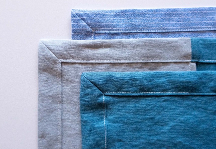 How to Sew a Mitered Corner: With and Without Sewing Machine