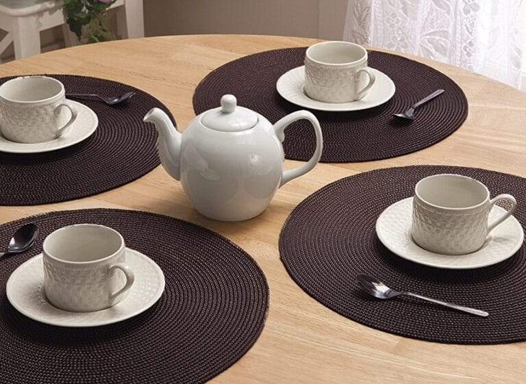 Placemat Size Guide Standard Dimensions and Other Common Sizes