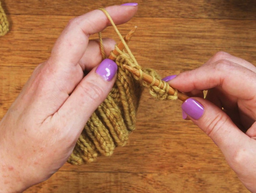 Continental Style Knitting: What Is It and How to Do?
