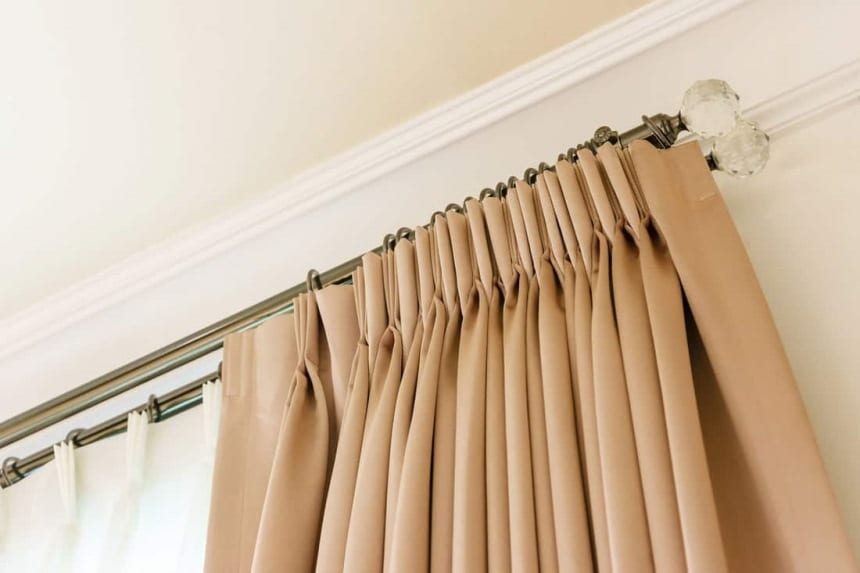 5 Types of Pleats Widely Used in Fashion and Décor