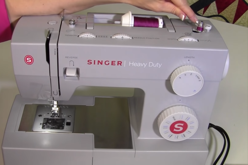 How to Thread Singer Heavy Duty Sewing Machine - Quick Set Up